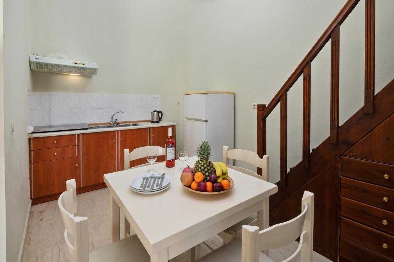 Panorama Apartments Afión 外观 照片